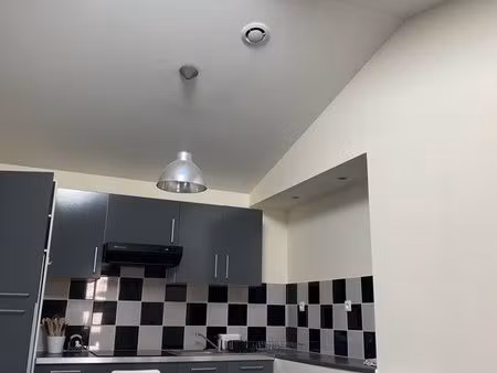 studio meublé 28m2