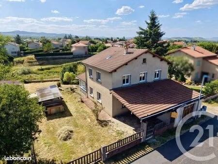 maison 5 pièces 142 m²