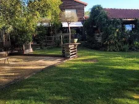 maison  commerce et terrain