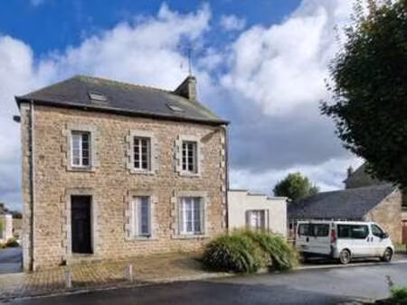 vente maison à saint-nicolas-du-pélem (22480) : à vendre / 159m² saint-nicolas-du-pélem