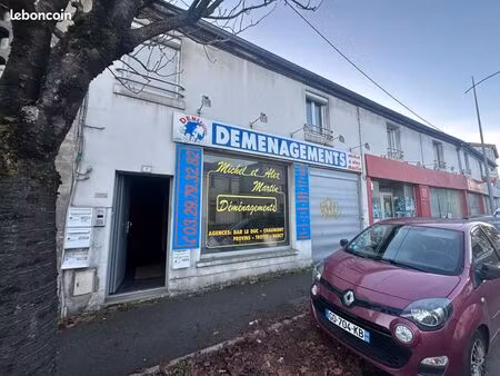 local commercial 44 m²