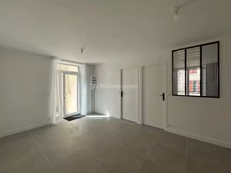 location appartement 3 pièces 43 m2 à montlhéry
