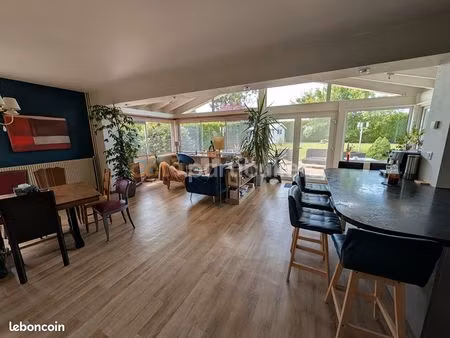 maison 5 pièces 166 m²