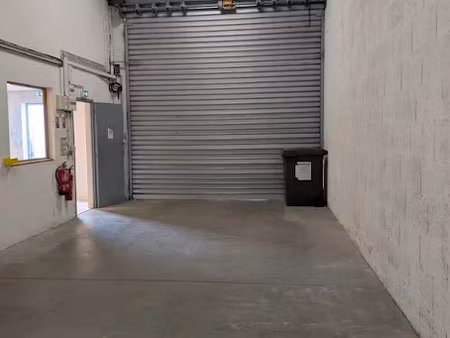location locaux professionnels 4 pièces 125 m² à chambery (73000)  1 535 €