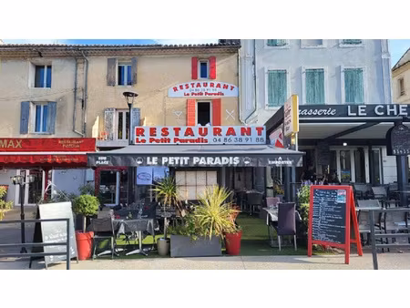 fonds de commerce restauration + appartement inclus.