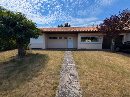 eysines - maison 6 pièces de 110 m² avec jardin et garage