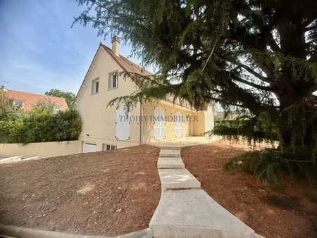 location maison 6 pièces 163.02 m² à maule (78580)  2 500 €