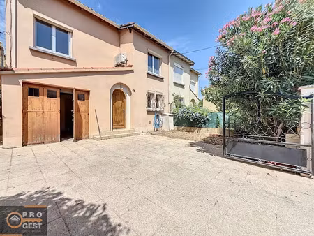 location meublée maison 4 pièces 85 m² à montpellier (34000)  1 400 €