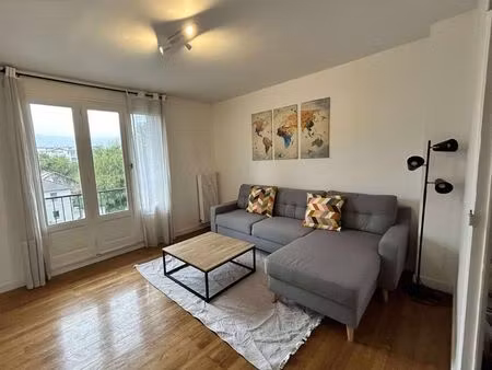 ? t4 meublé 62 m² – 3 chambres – balcon – parking – grenoble