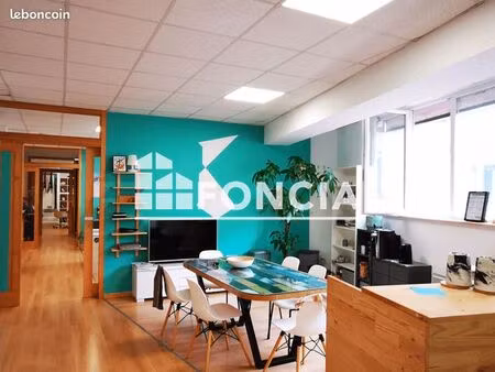 local commercial 133 m²