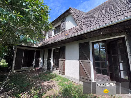 3 km dourdan  sainte-mesme  maison traditionnelle sur sous-sol  7 pièces 150 m²