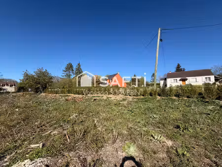 belle opportunité pour ce vaste terrain à bâtir