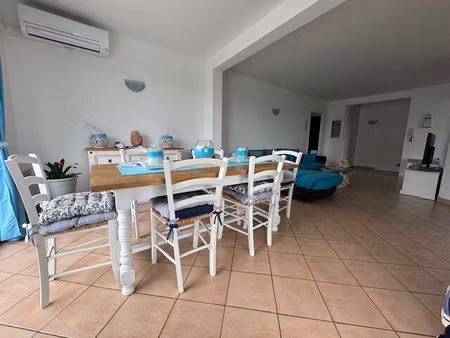 appartement t3  terrasse vue mer