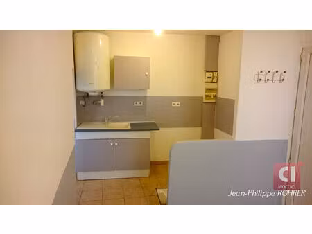 appartement t2 à vendre - centre-ville de brignoles