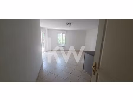 bel appartement dans résidenced standing