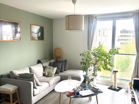 location appartement 2 pièces  45.86m²  nanterre
