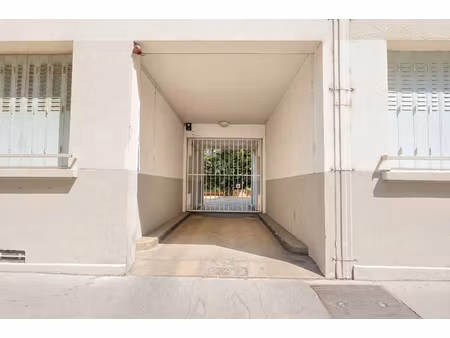 parking - lyon 3 - saxe gambetta / aristide briand