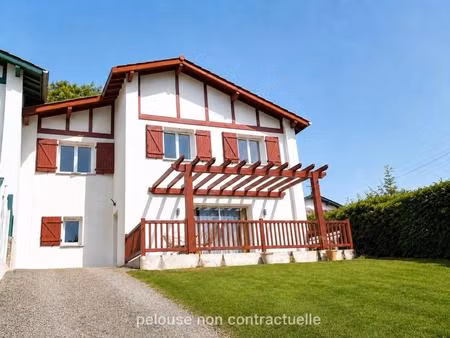 maison récente 2021 – 3 chambres – climatisation – jardin – briscous