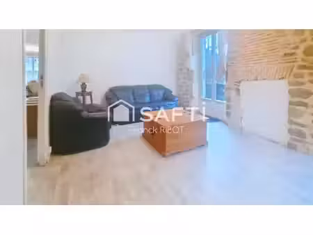 maison de 159m2 avec 3091m2 de terrain arboré