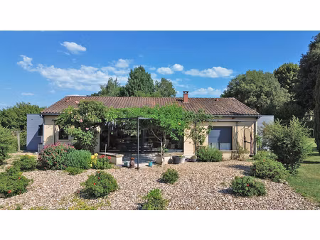 maison tamnies 6 pièce(s) 146 m2