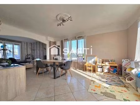 maison individuelle sur sous-sol  4 chambres