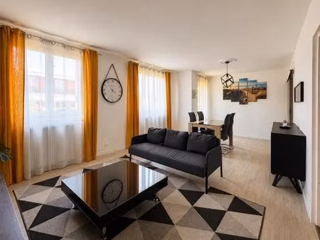 charmant t3 de 72 m² dans une résidence calme et arborée