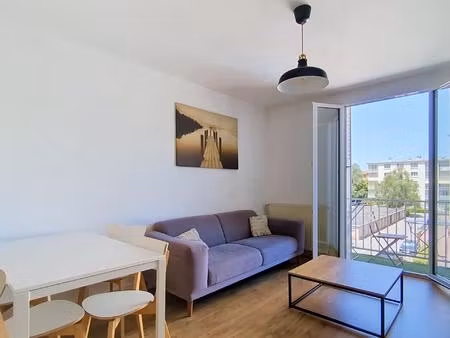 appartement 3 pièces 52m² meublé - parking