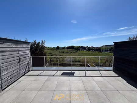 appartement 4 pièces / terrasse / parking / cave - proche mer - la rochelle