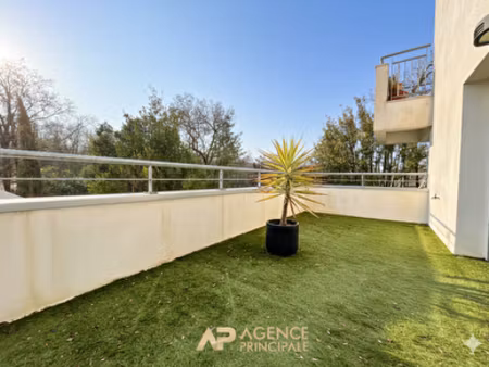 appartement type 2 - la rochelle - 43m2 - terrasse + parking - st eloi