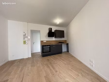 appartement rénové type 2 merville proche halles