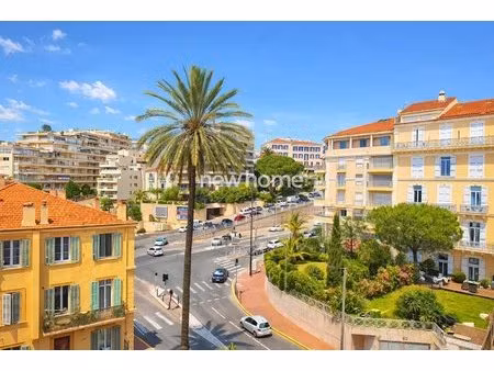 opportunité rare ! appartement f2 à 100 m des plages résidence avec piscine