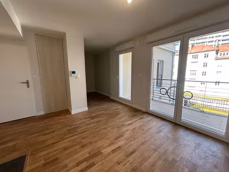appartement 1 pièces 29 m² à louer besançon 25000 ? | era immobilier