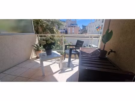2 pieces avec parking - menton garavan
