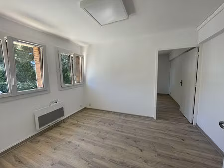 bureaux 0 pièces 26 m² à louer aix-en-provence 13100 ? | era immobilier