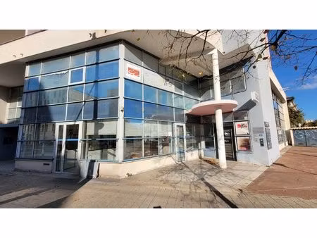 local commercial
