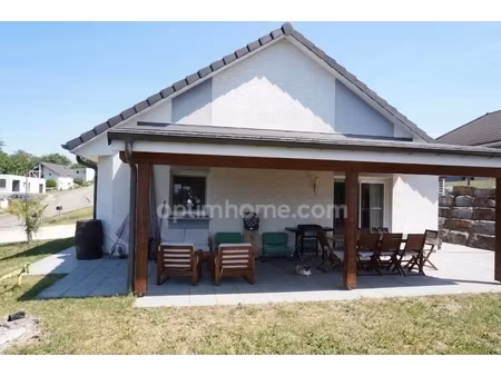magnifique pavillon climatisé en plain pied avec garages pour 3 voitures et grande terrass