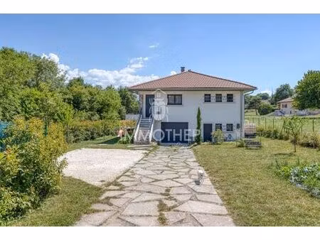 maison de luxe de 151 m2 en vente saint-vincent-de-mercuze  auvergne-rhône-alpes