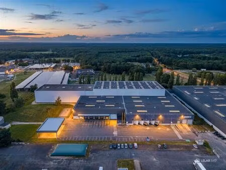 location entrepôt / local d'activités fleury les aubrais 10 342 m²