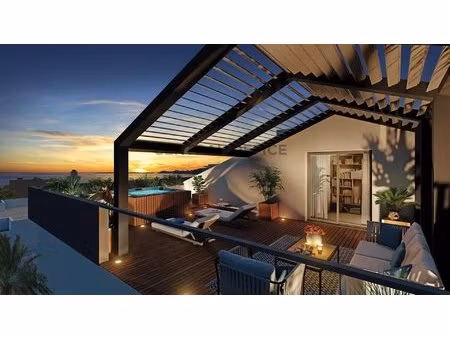 juan les pins  a pied des plages appartement neuf vue panoramique mer