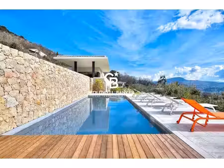 saint-jeannet - villa d'exception de 300 m² avec vue mer panoramique