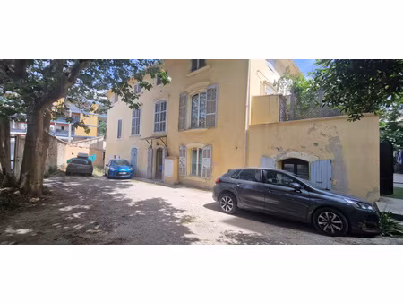 t4 rez de jardin 105 m² + 140 m² d'extétrieur + parking
