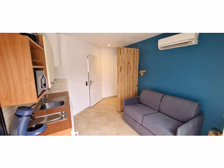 studio + terrasse + parking privatif avec accès direct plage du rouet
