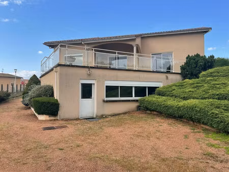 achat maison 6 pièces 222m²