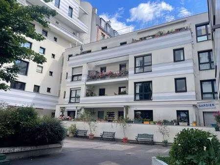 appartement de 3 pièces de luxe en vente à belleville  père-lachaise  ménilmontant  france
