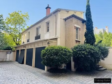 appartement de 3 chambres de luxe en vente à vincennes  france