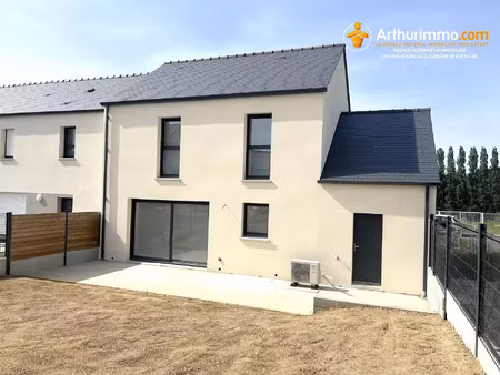 location maison 5 pièces 105 m2 à châteaubourg