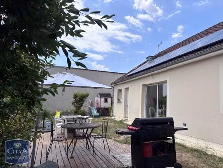 maison à louer 5 pièces 145 m² - trouy (18) - 1 350€