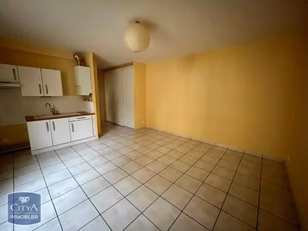 appartement à louer 2 pièces 45.03 m² - châtel-guyon (63) - 480€