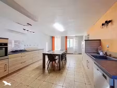 vente maison 6 pièces 208 m² à réparsac (16200)  129 600 €