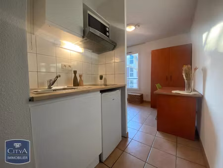 appartement à louer 1 pièce 18 m² - avignon (84) - 418€